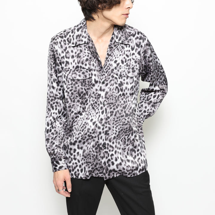 LEOPARD OPEN COLLAR LS SHIRT