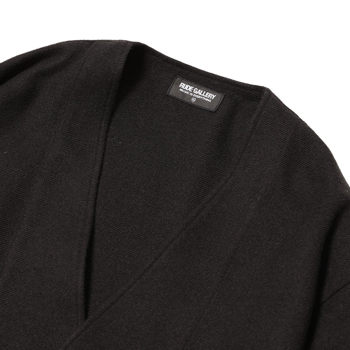 NO COLLAR ROBE