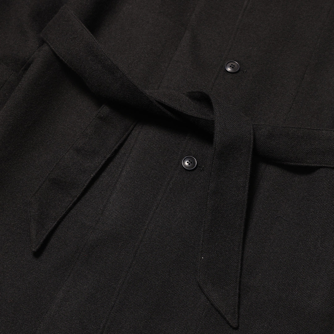 NO COLLAR ROBE
