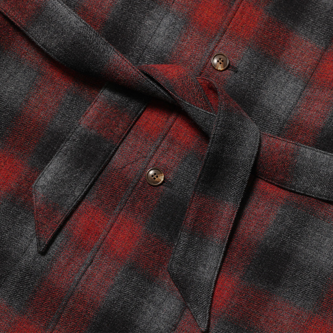 NO COLLAR ROBE