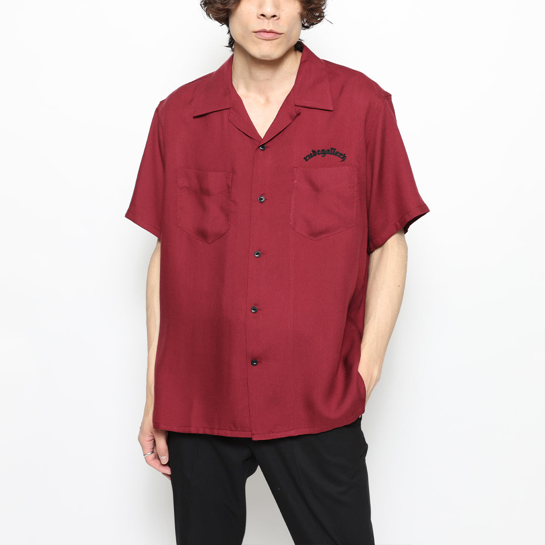 ARCH LOGO OPEN COLLAR SHIRT