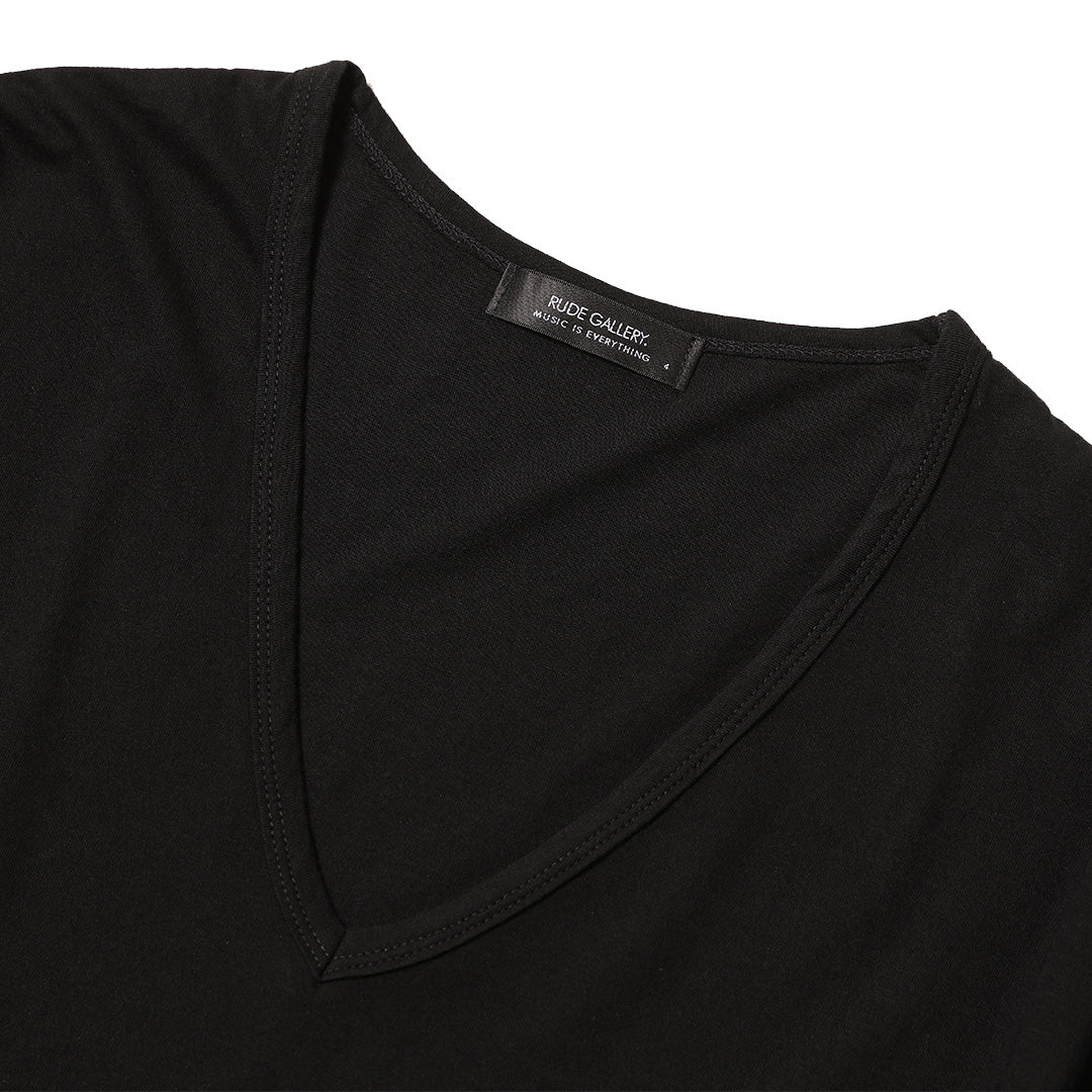 BASIC V NECK TEE
