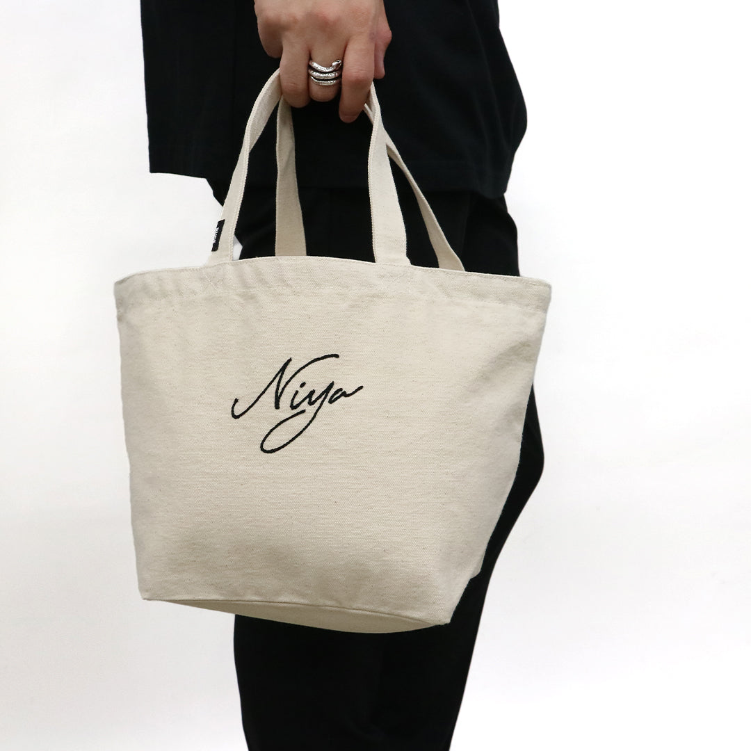 Niya  LUNCH BAG - ART WORK by 上條淳士
