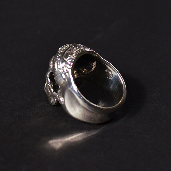TIBETAN MONK SKULL RING - SILVER/ONYX