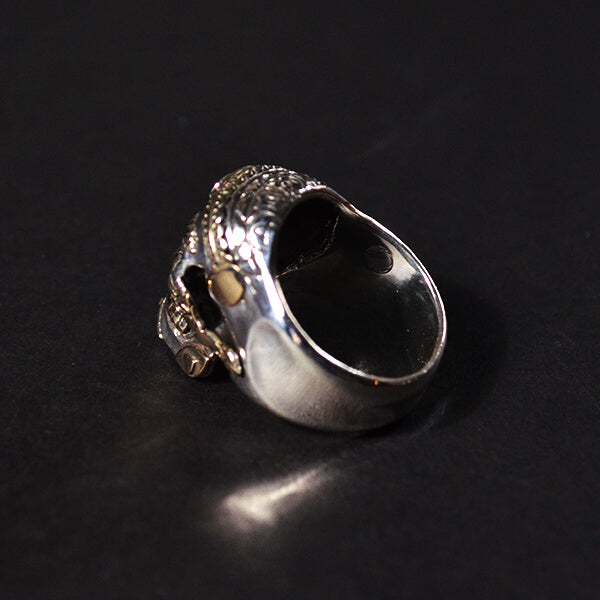 TIBETAN MONK SKULL RING - GOLD/SILVER/EMERALD